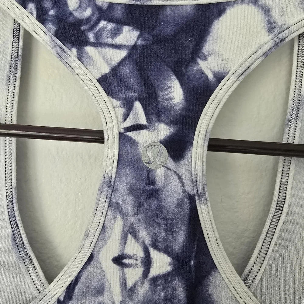 Lululemon Women's Blue Tie-Dye Tank Top. No Size